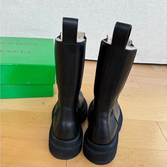 Bottega Veneta Shearling Lug Sole Boots - Picture 4 of 8